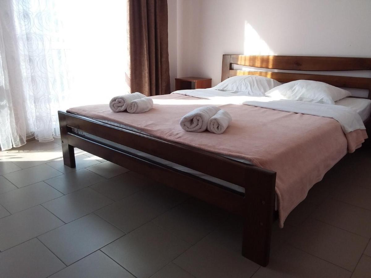 Hotel Golden Beach Zatoka Extérieur photo